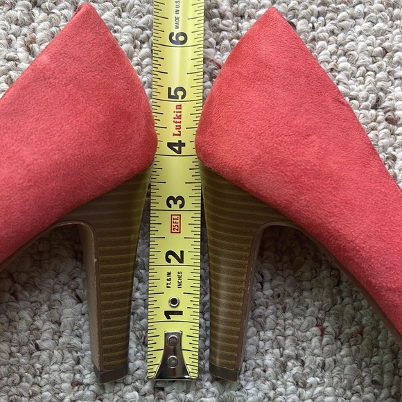 Old Navy Faux Suede Peep Toe High Heal - Picture 8 of 12